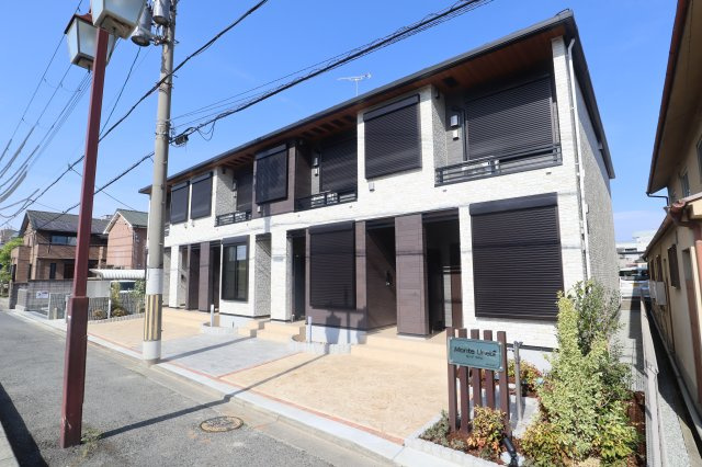 橿原市大久保町のアパート