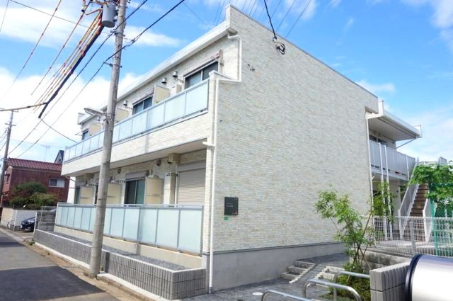 船橋市前原東１丁目のアパートの外観