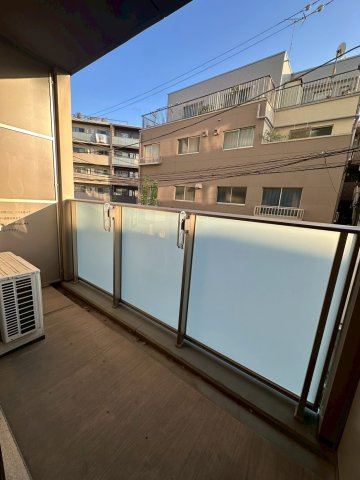 ザ・パークハビオ三軒茶屋のバルコニー