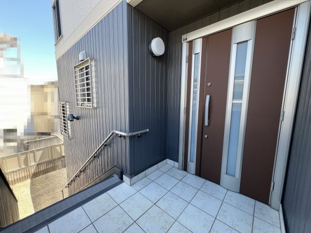 【玄関】 | 高知市百石町 | ２階  独立玄関
