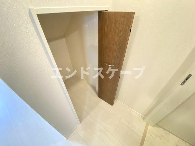 エスポワールⅠの収納|リビング収納
高崎、前橋のお部屋探しはエンドスケープまで！お客様の理想お聞かせ下さい♪