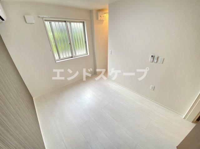 エスポワールⅠの居間・リビング|北側洋室
高崎、前橋のお部屋探しはエンドスケープまで！お客様の理想お聞かせ下さい♪