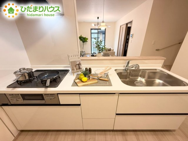 上尾市東今泉6番　新築戸建　ハートフルCのキッチン