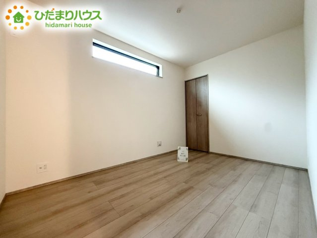 上尾市東今泉6番　新築戸建　ハートフルCの洋室|納戸：5.5帖