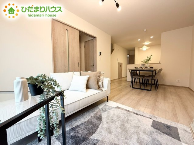 上尾市東今泉6番　新築戸建　ハートフルCのダイニング