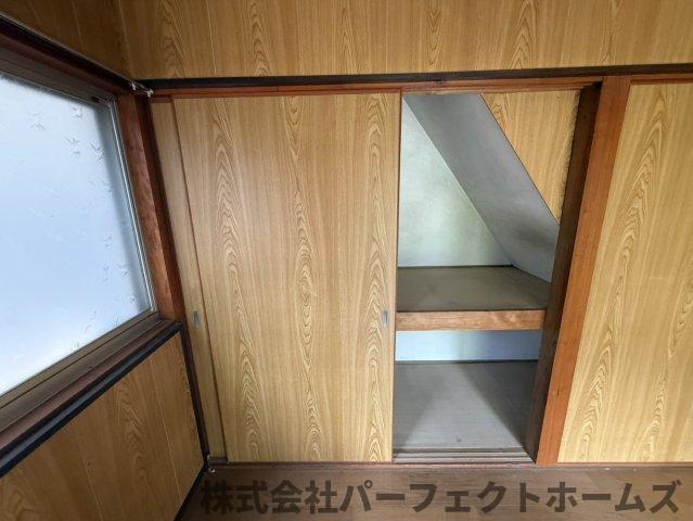 星丘2丁目戸建の収納|大きなスペースがあり、収納には困りません