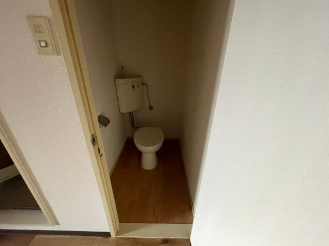 第１カトレアハイツの玄関