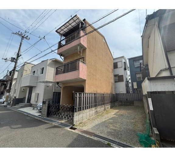 高槻市淀の原町戸建の外観