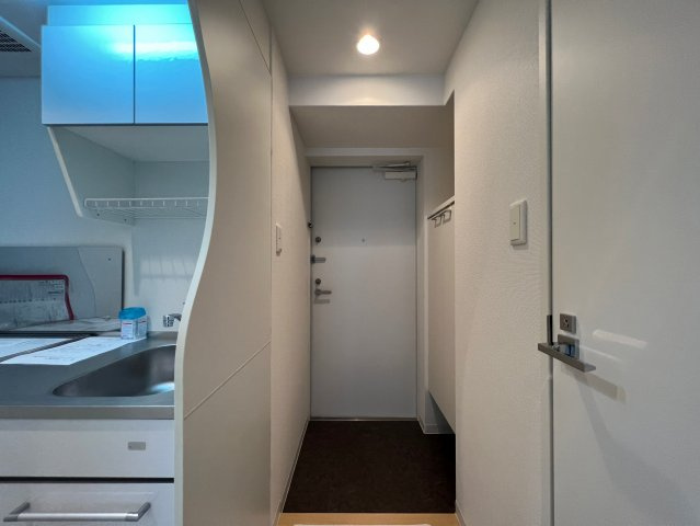 セレニテ上町台の玄関