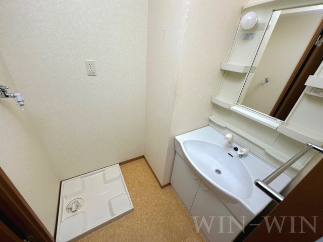 フォレスト野田の洗面所|イメージ（同建物内別部屋の写真です）