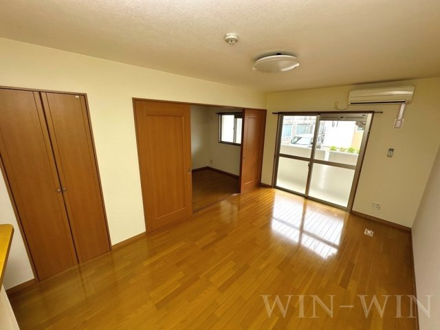 フォレスト野田の居間・リビング|イメージ（同建物内別部屋の写真です）