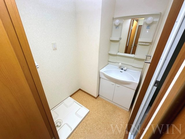 フォレスト野田の洗面所|イメージ（同建物内別部屋の写真です）