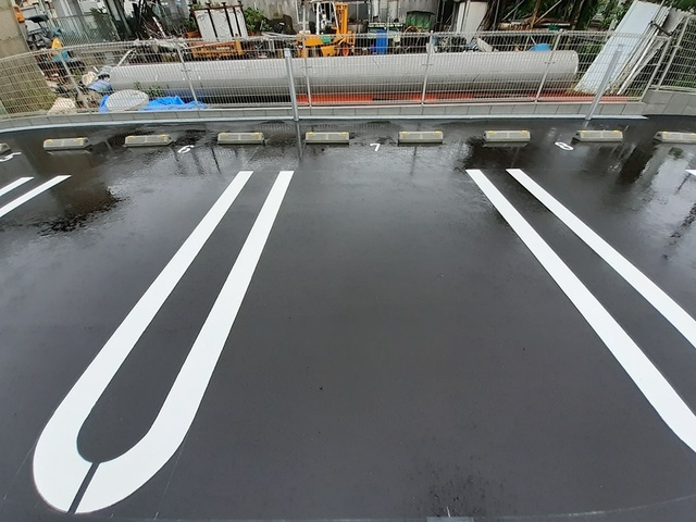 エスペランサ別府の駐車場