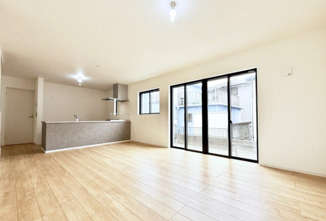 【居間・リビング】 | 厚木市戸室２丁目　全４棟　新築住宅