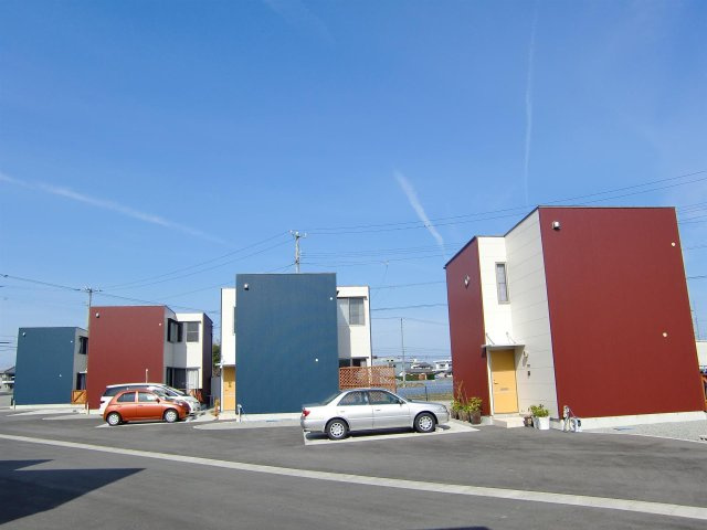 タウンハウスIZUMI