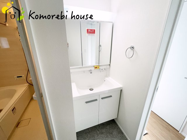 プラザ034Ⅱ④2　新築一戸建て　02の独立洗面台|独立洗面化粧台付き