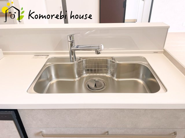 プラザ034Ⅱ④2　新築一戸建て　02のキッチン|使いやすいキッチンです