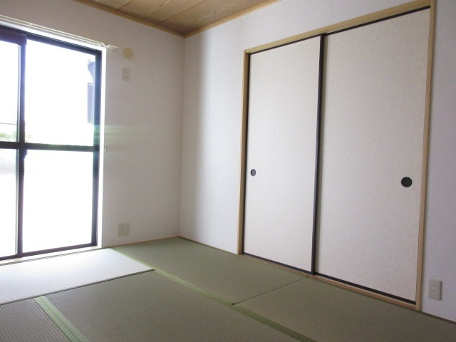 ラヴィ梶ヶ谷の和室|憩いの和室６帖