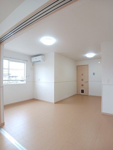 【居間・リビング】 | クレインコート　ＳＡＫＵＲＡ