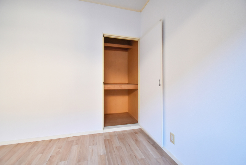 タプロコート弐番館の収納|こまごまとしたものを収納できそうですね