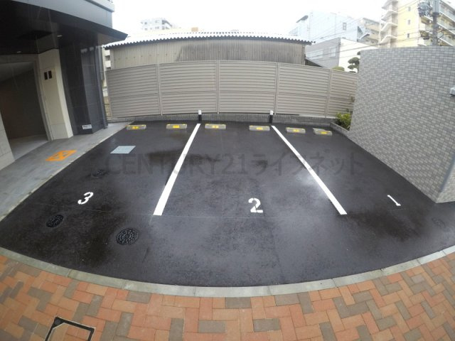 【駐車場】 | エスリードレジデンス江坂垂水町