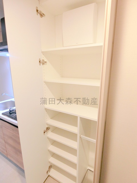 レガリス蒲田の設備|玄関収納