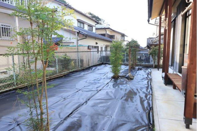 「収納充実の6K」高知市春野町平和　中古一戸建ての庭|四季の植物を楽しめる庭