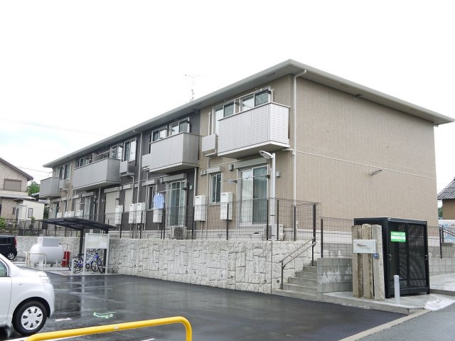 MARCHE高茶屋の外観