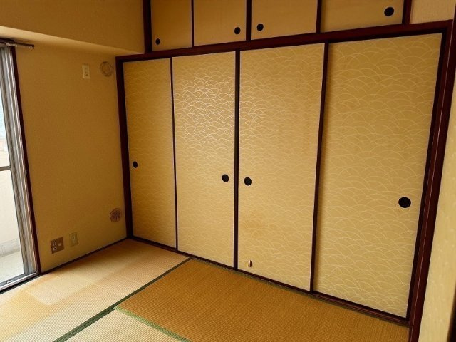 ロイヤルコーポ忠岡の収納