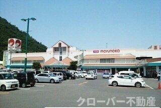 ラ・フォーレⅢの周辺|マルナカ栗林南店さんまで410m