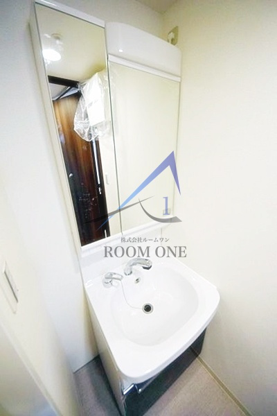 プレサンス　ジェネ　浅草ＥＡＳＴの洗面所|洗面台です。