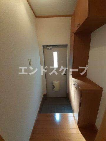ノースコートＢの玄関|高崎、前橋のお部屋探しはエンドスケープまで！お客様の理想お聞かせ下さい♪