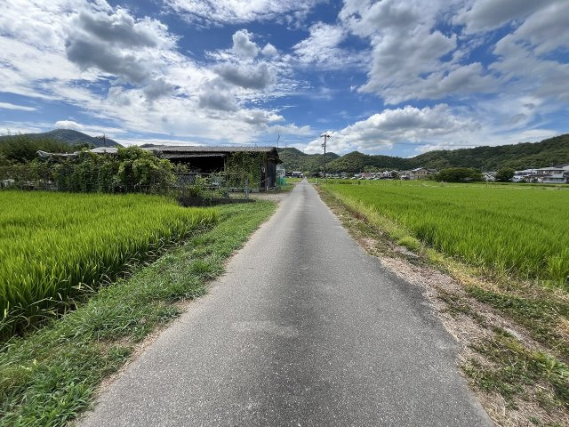 土地　福富天神前の前面道路含む現地写真|南側道路
