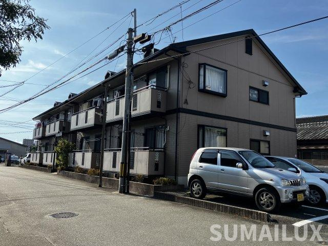 熊本市中央区世安町のアパートの外観