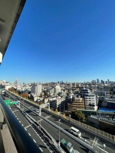 グランド・ガーラ幡ヶ谷Ｅａｓｔの居間・リビング