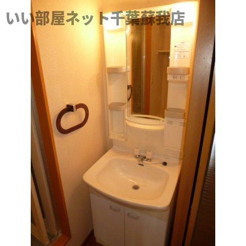 ピアパレスワンの洗面所|スペースが確保できる洗面所です