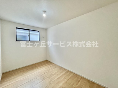【子供部屋】 | 浜松市中央区半田山1丁目 2期 新築一戸建て 1号棟 | 子供部屋です