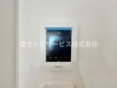 【セキュリティ】 | 浜松市中央区半田山1丁目 2期 新築一戸建て 1号棟 | TVモニター付きインターホンです