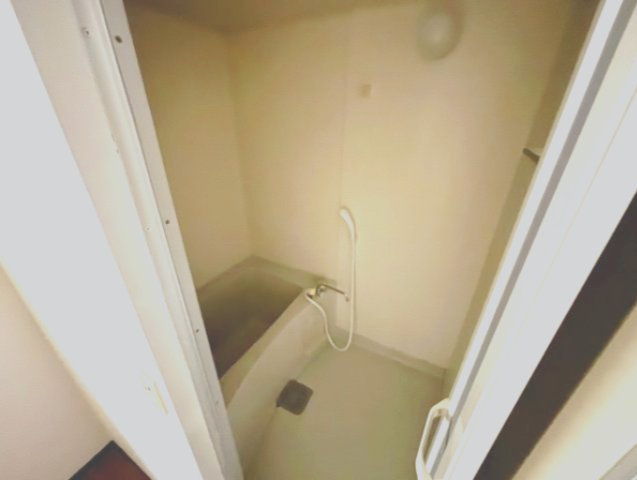 めぐみ屋ビルの浴室