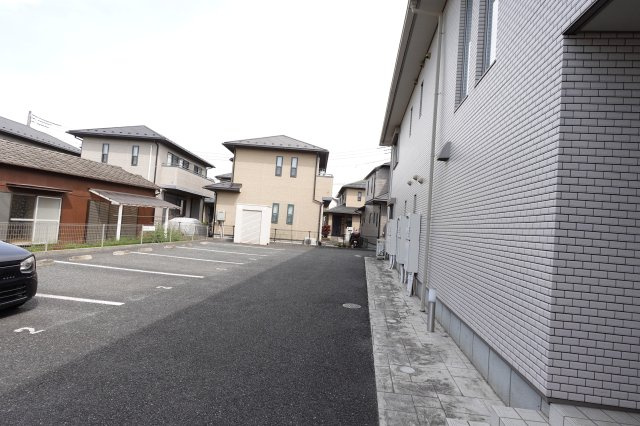 イーハトーヴたつみ野の駐車場
