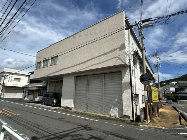 佐伯市鶴岡町の外観