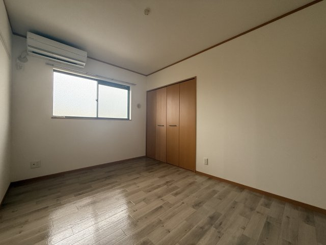 プラムガーデンＡの寝室