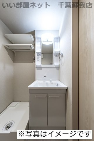 robot home 亥鼻Ⅱ(ロボットホーム イノハナツー)の洗面所