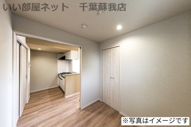 robot home 亥鼻Ⅱ(ロボットホーム イノハナツー)の洋室