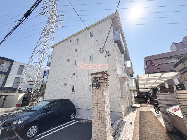 パームコテージⅥ番館の外観