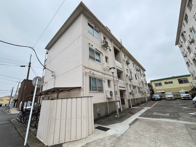 柳橋東和マンションＢの外観