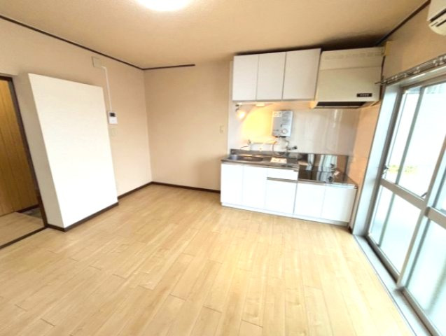 柳橋東和マンションＢの居間・リビング