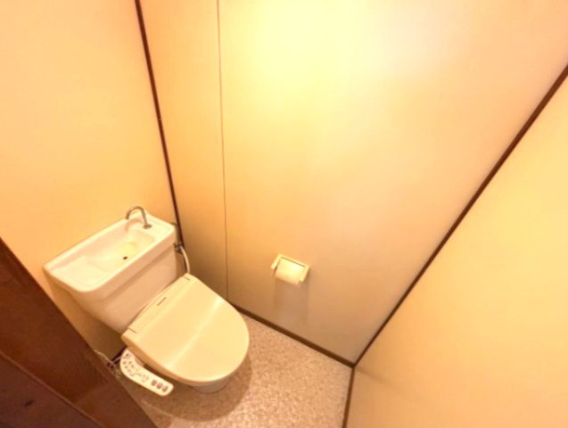 柳橋東和マンションＢのトイレ