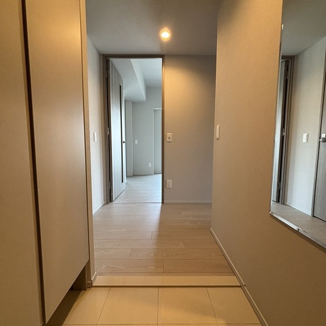 Ｒｏｖｉｎｅ目黒東山の玄関|※写真は同タイプ住戸です。