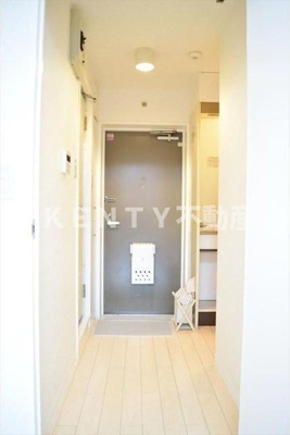 【玄関】 | ジョイフル多摩川 | ゆったりとした玄関です